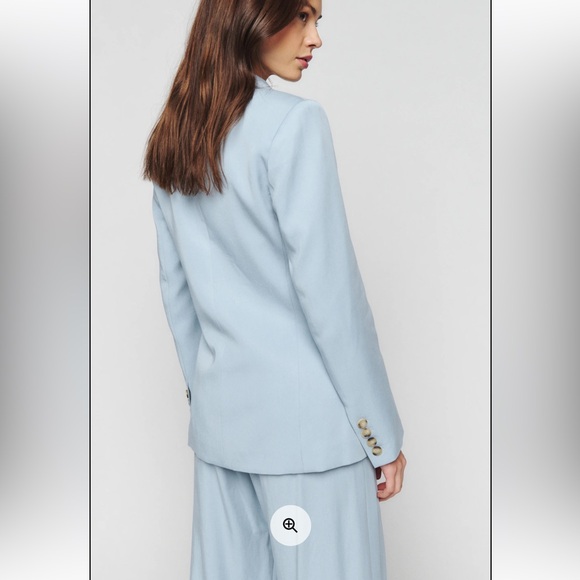 NWT🦋 Reformation The Classic Slim Blazer in mineral - Picture 5 of 5